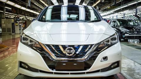 Frontal del nuevo Nissan Leaf